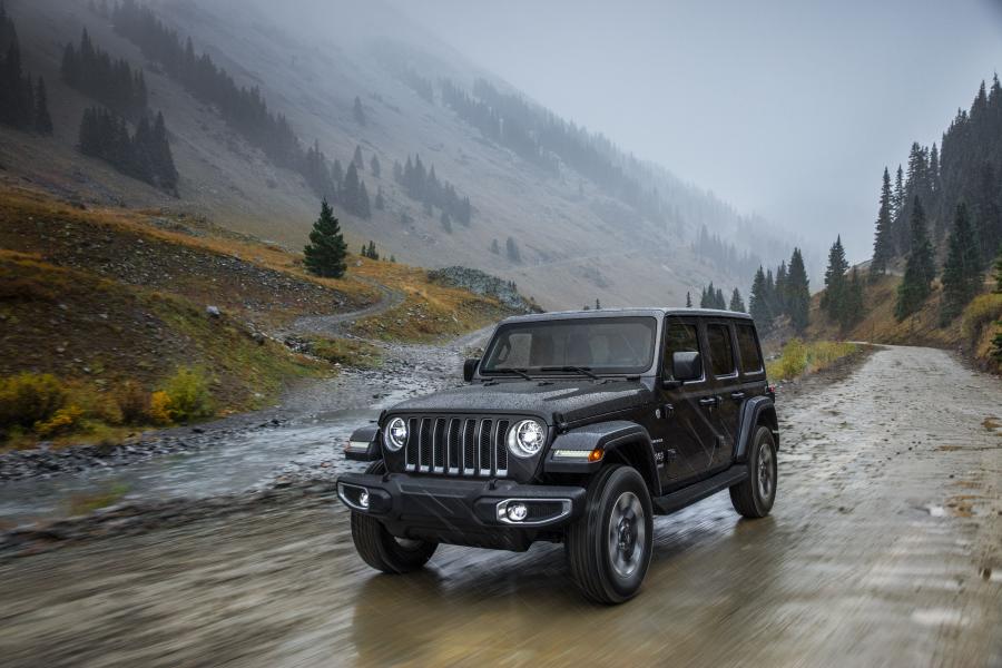  Jeep Wrangler Unlimited Sahara (JL) 2018 года  (NA) (фото 8 из 52)